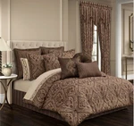 Five Queens Court Gosetti California King Comforter Brown Paisley W/shams. Fixed Price $60.00.