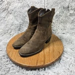 Born Karin Women 6.5 Brown Soft Leather Side Zip Western Rustic Barn Boot B58923. Fixed Price $13.99.
