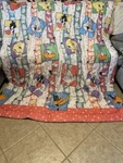 Vintage 1993 Warner Bros. Licensed Looney Tunes Twin Comforter. Fixed Price $98.00.