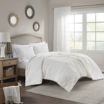 Madison Park Arya Reversible 3-PC. Full/queen. Fixed Price $61.99.