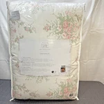 Rachel Ashwell The Farmhouse Pink Floral Roses Full/queen Comforter Set. Fixed Price $150.00.