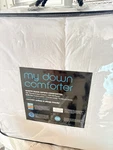 Bloomingdale's Warmer My Down Comforter Twin 70X90 550 Fill 400TC White Rds. Fixed Price $175.00.
