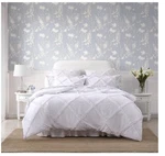 Laura Ashley Norah White Full/queen Comforter Set Bedding Matching Shams. Fixed Price $74.69.