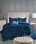 Madison Park Irene Velvet 5-PIECE Full/queen Comforter Set, Nwt. Fixed Price $192.88.