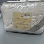 Cuddle Dreams- King- Comforter 100% Silk Filling W/ Tencel Cover New. Fixed Price $155.00.