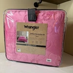 Wrangler Pink 2-PIECE Comforter Set Twin Plush Horseshoe Design Nwt. Fixed Price $85.00.