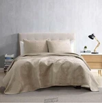 Brielle Home Hayden Quilt Set Twin Champagne. Fixed Price $60.00.