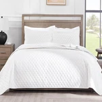 Reversible Full Queen Bedding Set With Pillow Shams, Lightweight Quilts. Fixed Price $41.99.
