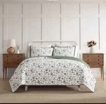 Laura Ashley Full/queen Reversible Quilt Bedding Set Green New Gorgeous. Fixed Price $79.99.