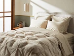 Parachute Organic Cotton Puff Comforter, Queen, Bone / Tan - Nwot. Fixed Price $135.00.