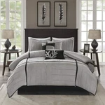 Cozy Comforter Set Casual Blocks Design All Season, Matching Bed Skirt, Decor.... Fixed Price $161.05.