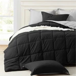 Homelike Moment Lightweight Comforter Set Reversible California King All Season. Fixed Price $79.84.