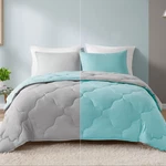 Spaces Vixie Reversible Comforter Set - Trendy Casual Geometric Quilt.... Fixed Price $54.47.