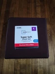 Mainstays King Sheet Set, Brown - New. Fixed Price $25.00.