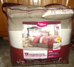 Bountiful Branches 12 Piece King Comforter Set Better Homes. New Bag. Fixed Price $28.75.