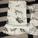 Waverly Bedding Queen Cotton Mix ( 2 Pillowcases ). Fixed Price $33.00.