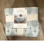 Threshold Full/queen Yarn Dyed Cotton Blue Duvet Cover Set. Fixed Price $27.55.