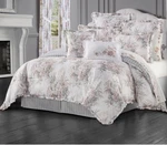 Royal Court Home Estelle Blush Floral Queen Comforter Set Bdskt Shams. Fixed Price $98.00.