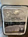 Nip Royal Luxe White Goose Down & Feather Full/queen Comforter. Fixed Price $75.19.