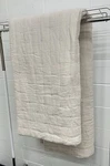 Pottery Barn Beige Belgian Flax Linen Waffle Comforter Full/queen 84 X90. Fixed Price $155.00.