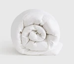 Nwot Quince Full/ Queen Premium Down Alternative Comforter All Season. Fixed Price $84.88.