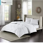 Sleep Philosophy King Sateen White Down 3M Thinsulate Comforter. Fixed Price $80.00.