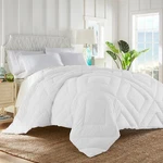 Tommy Bahama Butter Soft Down Alternative Comforter King, Queen, Hypoallergenic. Fixed Price $113.56.